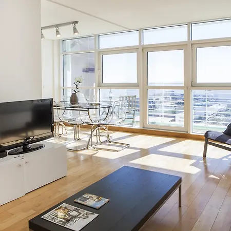 Rent4rest Parque Nacoes 17th Floor River View Apartmán Lisboa