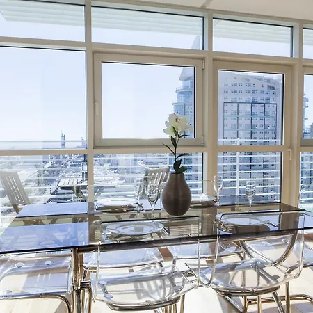 Rent4rest Parque Nacoes 17th Floor River View Lisboa