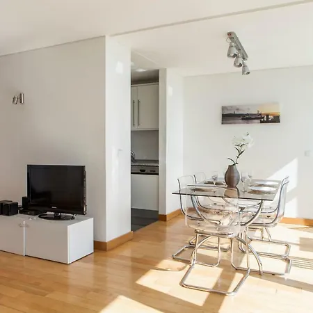 Rent4Rest Lisbon Parque Das Nacoes 17Th Floor River View