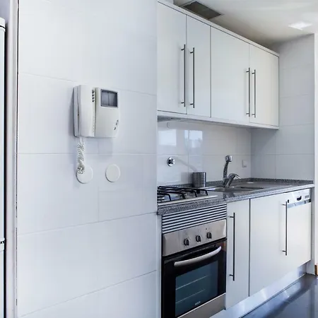 Rent4Rest Lisbon Parque Das Nacoes 17Th Floor River View * Lisbon
