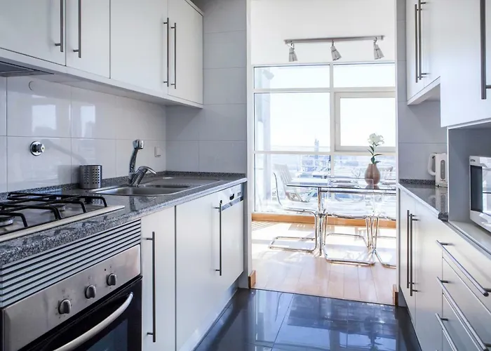 Rent4rest Parque Nações 17th Floor River View *