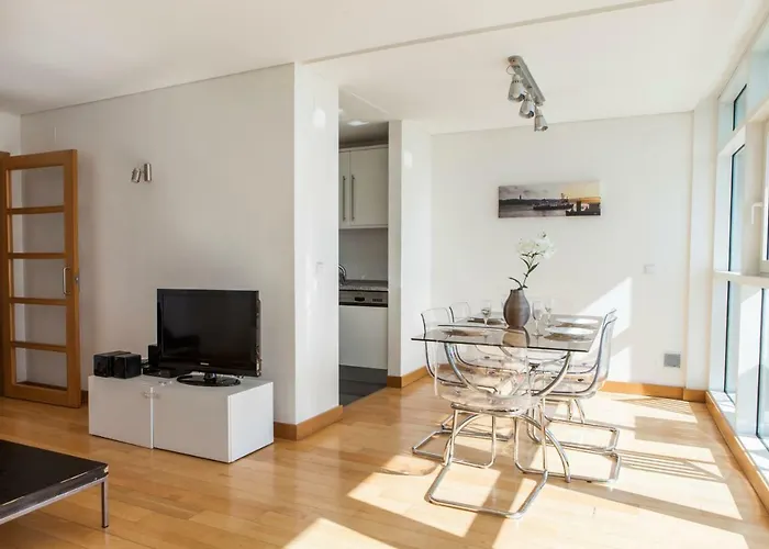 Rent4rest Parque Nações 17th Floor River View