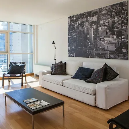 Rent4rest Parque Nacoes 17th Floor River View Апартаменти *